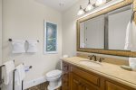 Queen Ensuite Bathroom
